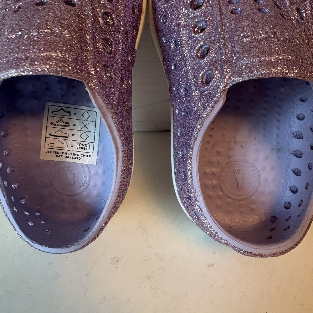 Native Kids Glitter Slip-On Sneakers in Lavender and White - Picture 3 of 12
